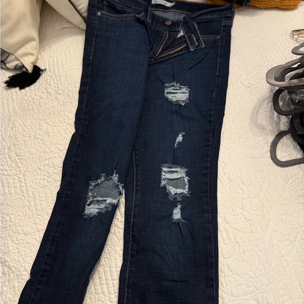 Levi's Classic Indigo skinny Straight Jeans